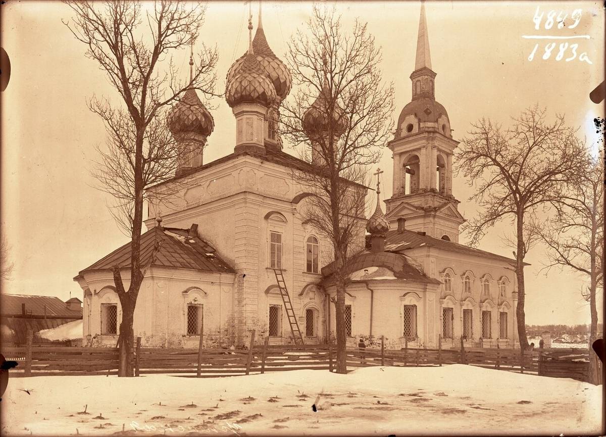 Церковь Успения Пресвятой Богородицы на Волге, Кострома (Кострома, город, Костромская область). архивная фотография, Фото 1920-х гг. из фондов Костромского музея-заповедника. (ГК № 63829325)