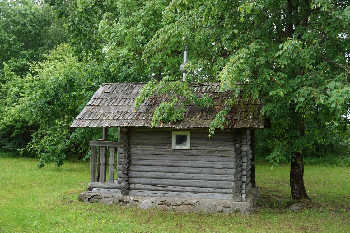 Часовня Анастасии Римляныни, Половина (Вырумаа, Эстония). фасады