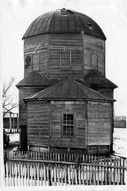 Нагайбаково. Церковь Троицы Живоначальной. архивная фотография, Фото советского времени. Источник: rus-luck.livejournal.com/3918.html