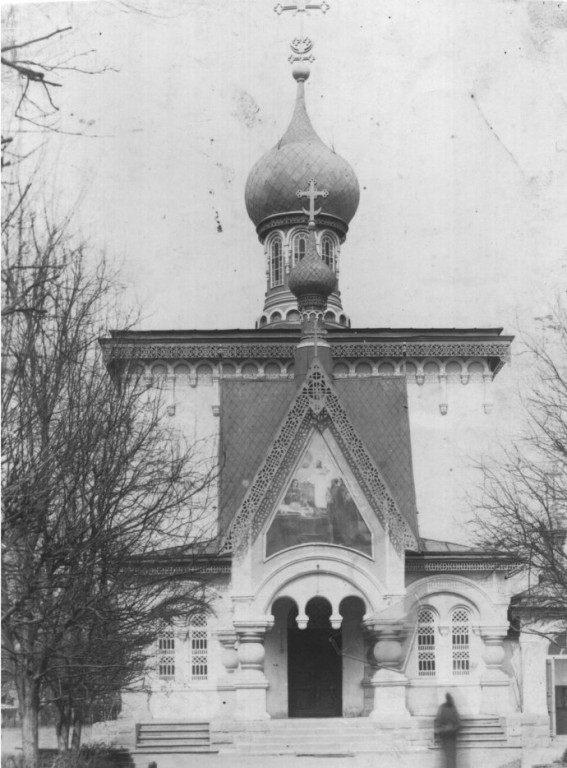 Церковь Успения Пресвятой Богородицы на Новом кладбище, Харбин (Китай, Прочие страны). архивная фотография, Источник: http://s4.sinaimg.cn/mw690/002uaZ6Ity6Q1yZHFGX83&690
