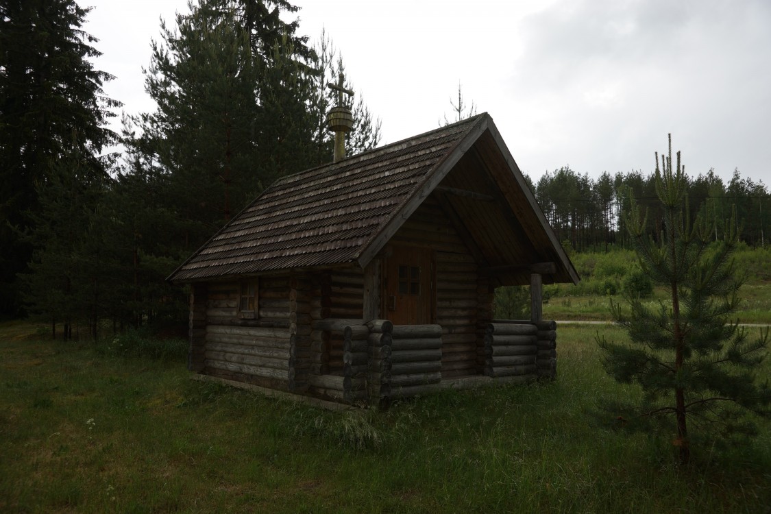 Часовня Троицы Живоначальной (новая), Вымморски (Вырумаа, Эстония). фасады