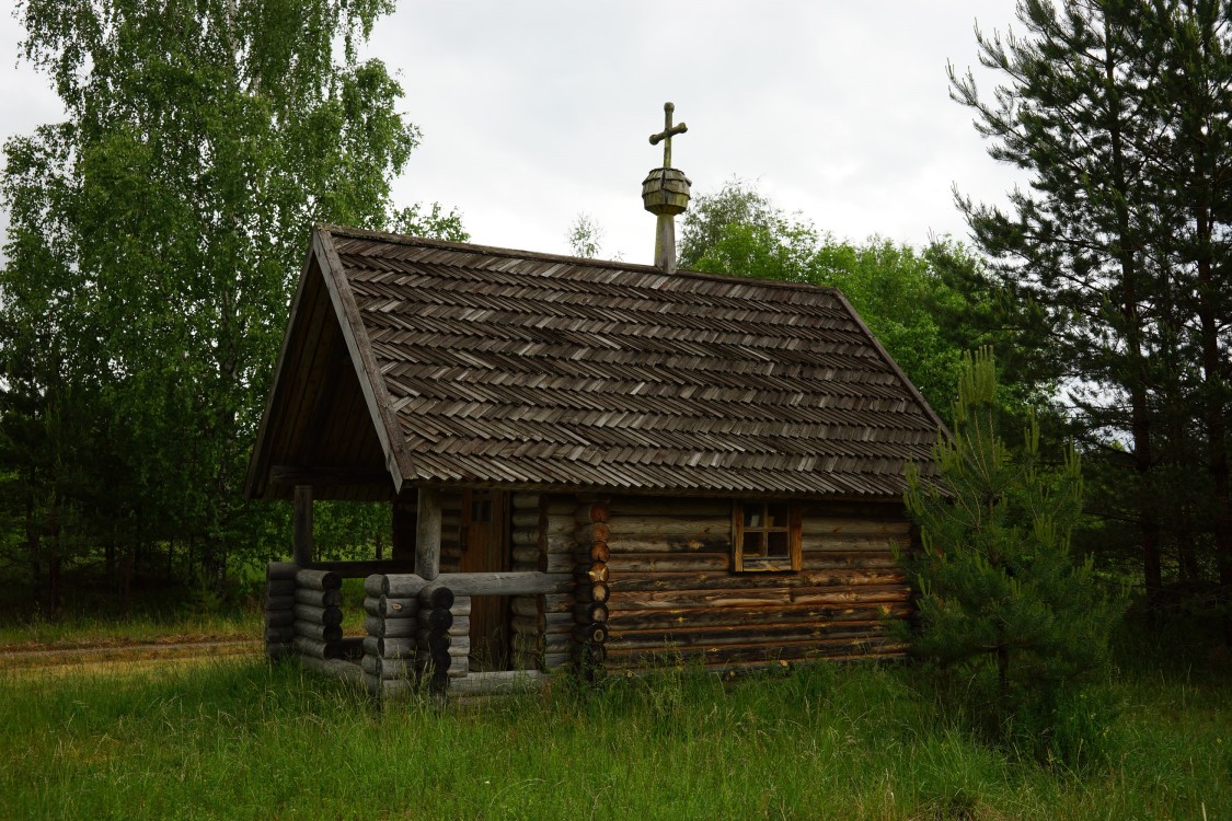 Часовня Троицы Живоначальной (новая), Вымморски (Вырумаа, Эстония). фасады