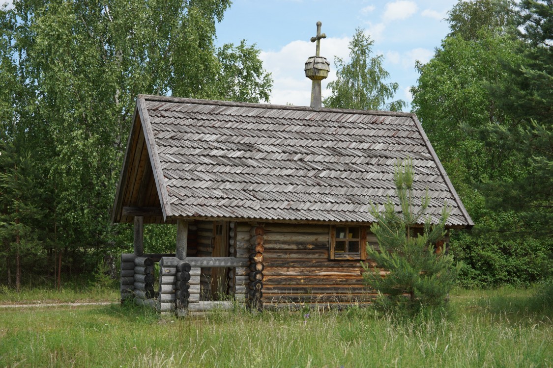 Часовня Троицы Живоначальной (новая), Вымморски (Вырумаа, Эстония). фасады