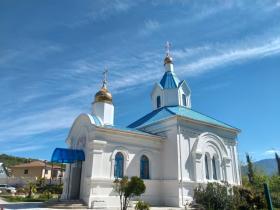 Высокое. Церковь Успения Пресвятой Богородицы