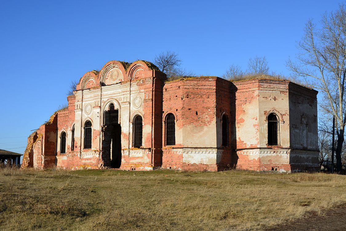 Церковь Георгия Победоносца, Тамакульское (Далматовский район, Курганская область). фасады