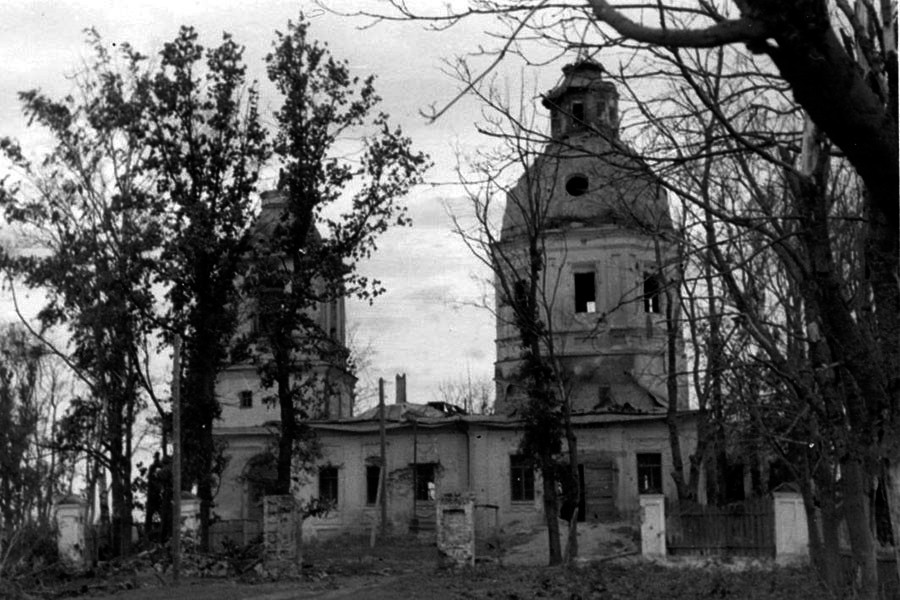 Церковь Николая Чудотворца (старая), Новоржев (Новоржевский район, Псковская область). архивная фотография, Южный фасад. Фото 1941 г. с аукциона e-bay.de
