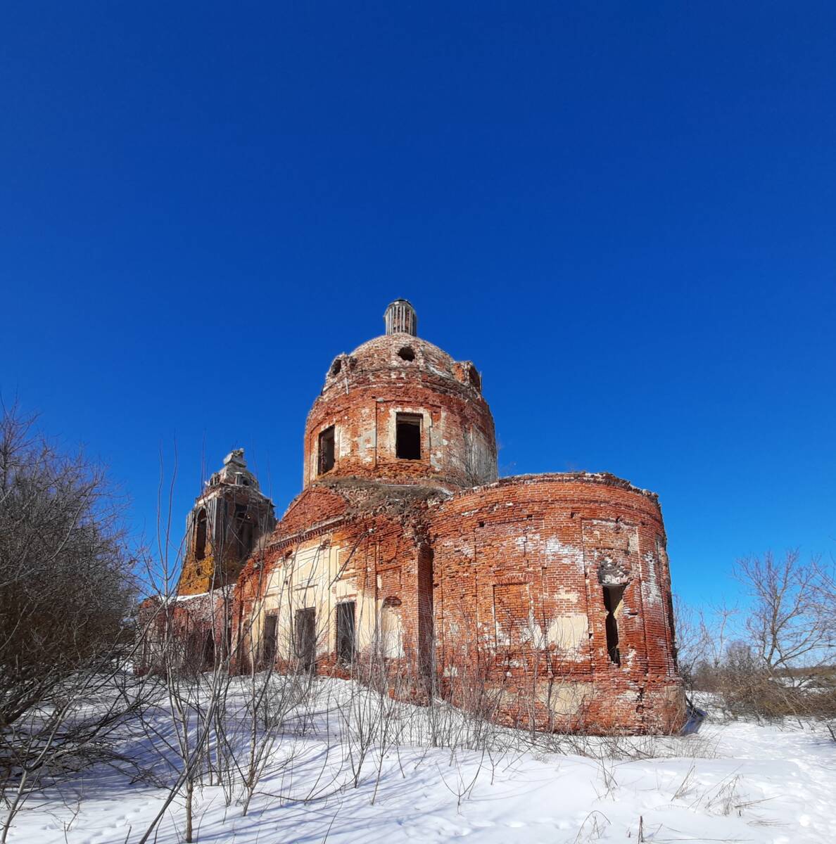 Церковь Троицы Живоначальной, Соловьевка (Чернский район, Тульская область). фасады