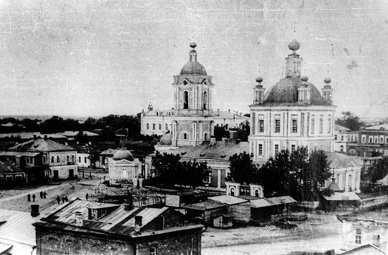 Сапожок. Собор Успения Пресвятой Богородицы. архивная фотография, Вид на Успенский-собор и Соборную площадь.-1909 г с http://tolpino-semion.cerkov.ru/sapozhok/?shared=email&msg=fail