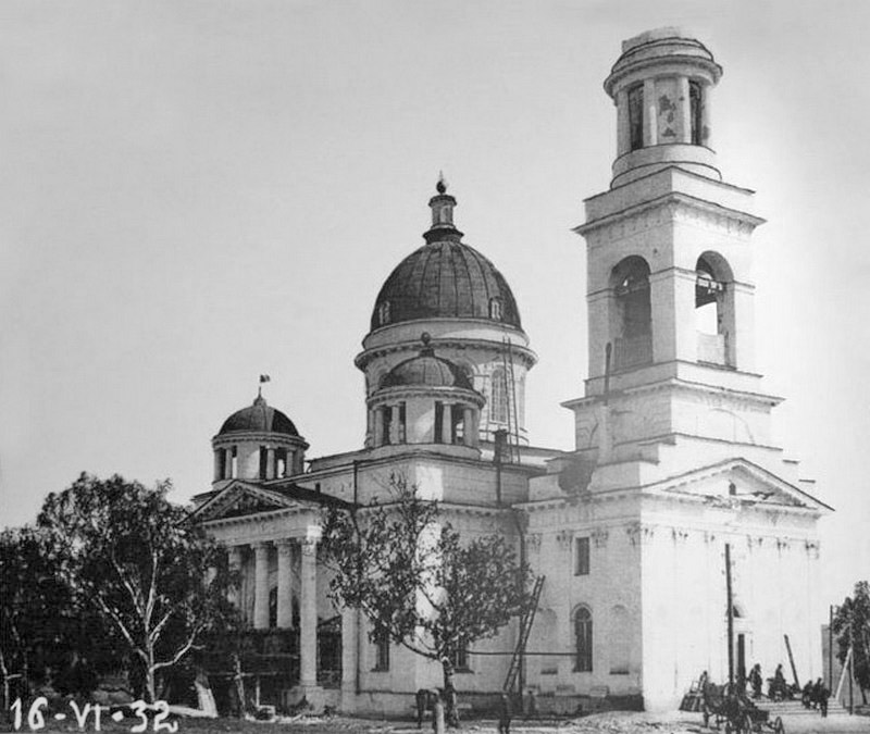 Церковь Михаила Архангела (старая), Ревда (Ревда (ГО Ревда и ГО Дегтярск), Свердловская область). архивная фотография, фото 1934 год с сайта http://orthodox-newspaper.ru/photoreport/2008/ct1479/gl3