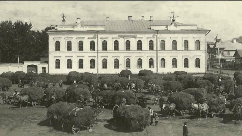 Домовая церковь Иакова Боровичского при бывшем духовном училище, Боровичи (Боровичский район, Новгородская область). архивная фотография, 1900 год фото с сайта http://боровичскийкрай.рф/upload/medialibrary/77b/77bc3302fd1f7447cbb4e8aa73cabf34.jpg