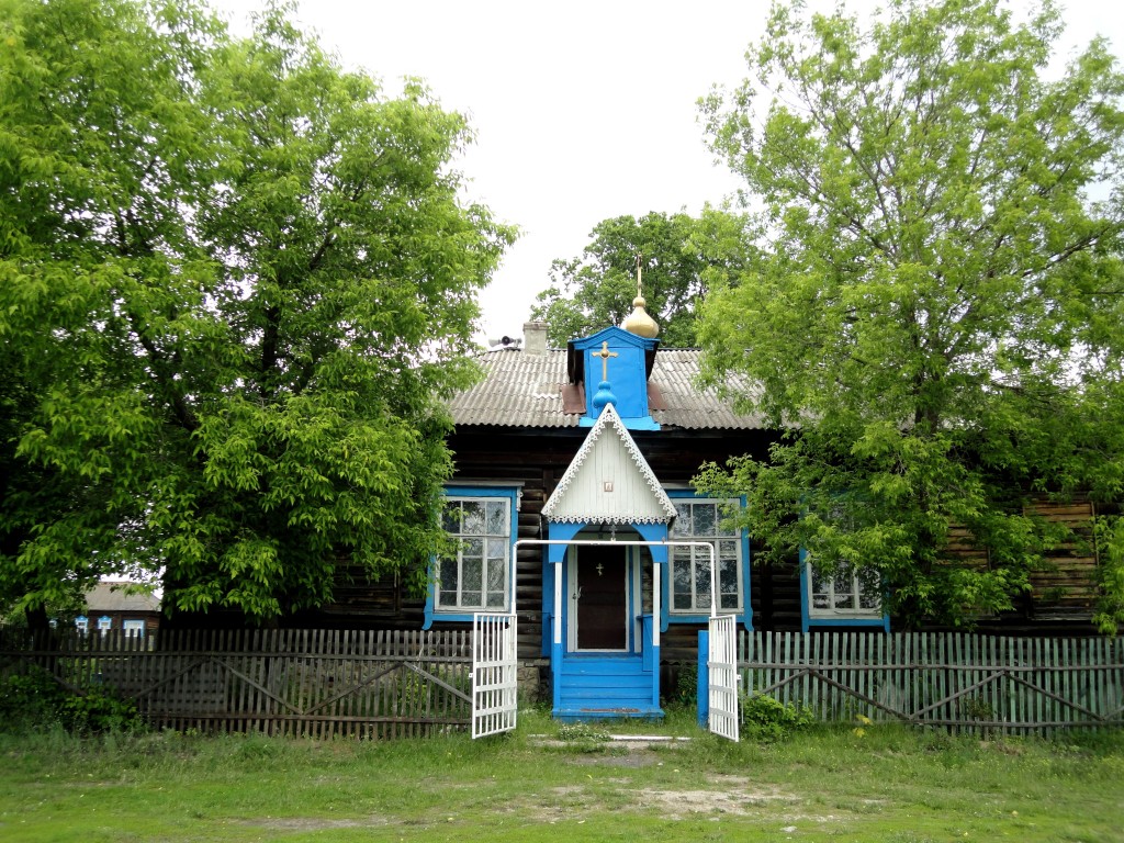 Молитвенный дом Тихвинской иконы Божией Матери, Акшуат (Барышский район, Ульяновская область). фасады