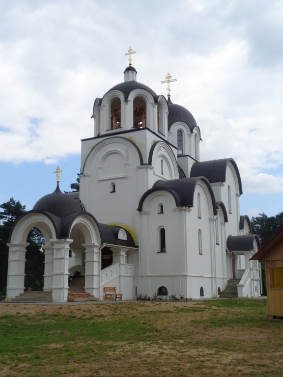 Церковь Пантелеимона Целителя, Мачулищи (Минский район, Беларусь, Минская область). фасады