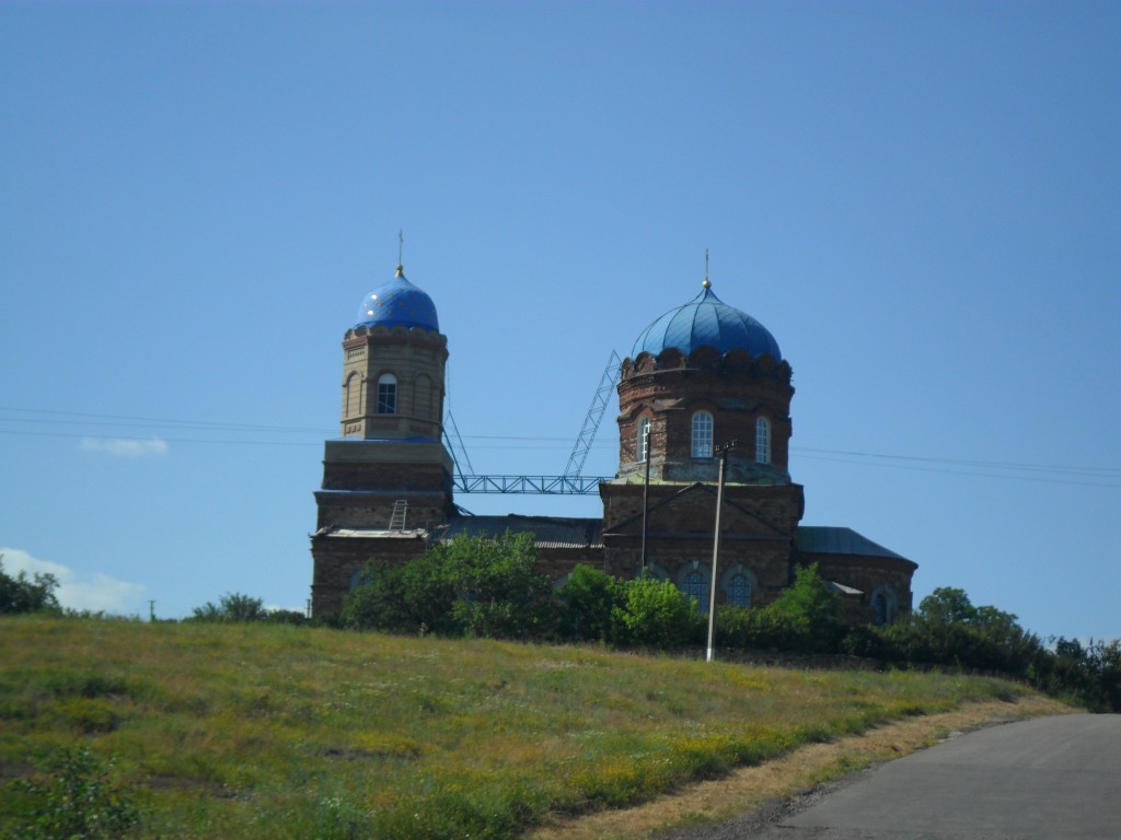 Малоивановка. Церковь Успения Пресвятой Богородицы. фасады