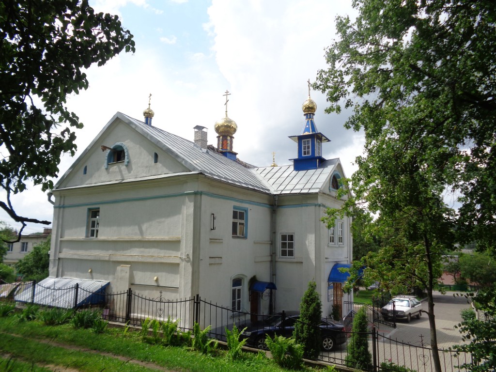 Новый Двор. Домовая церковь Михаила Архангела. фасады