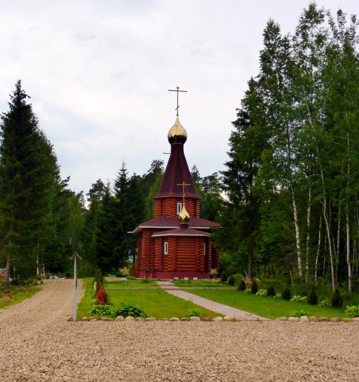 Междуречье. Церковь Александра Свирского. общий вид в ландшафте
