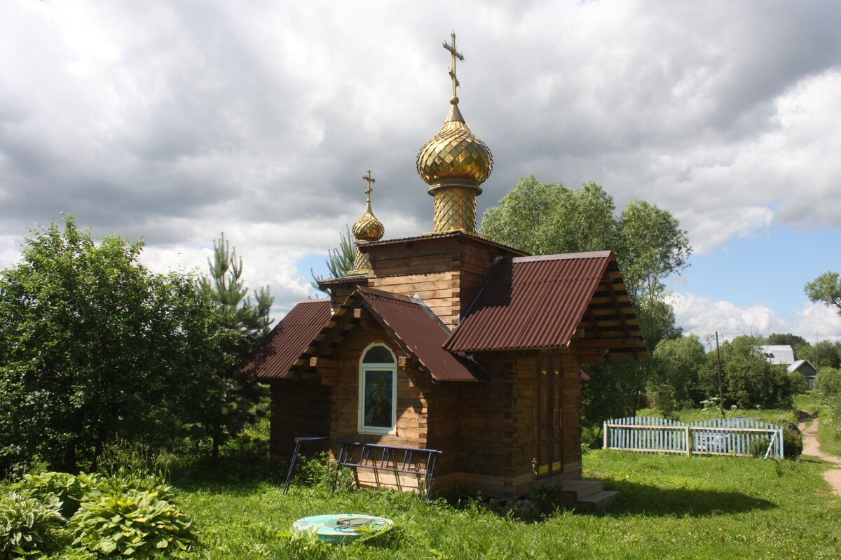 Часовня Елисаветы Феодоровны, Берново (Старицкий район, Тверская область). фасады, Новая часовня на месте старой