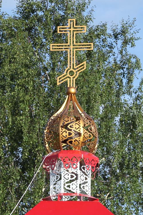 Часовня Табынской иконы Божией Матери, Верхнеуральск (Верхнеуральский район, Челябинская область). архитектурные детали, Главка со встроенным колоколом