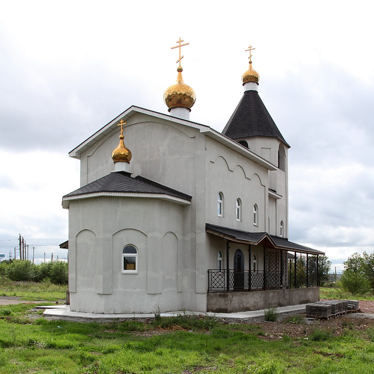 Церковь Троицы Живоначальной, Магнитогорск (Магнитогорск, город, Челябинская область). фасады, Вид с северо-востока