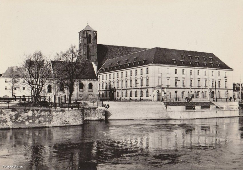 Вроцлав. Церковь Кирилла и Мефодия. архивная фотография, Источник: http://wroclaw.fotopolska.eu/foto/421/421758.jpg