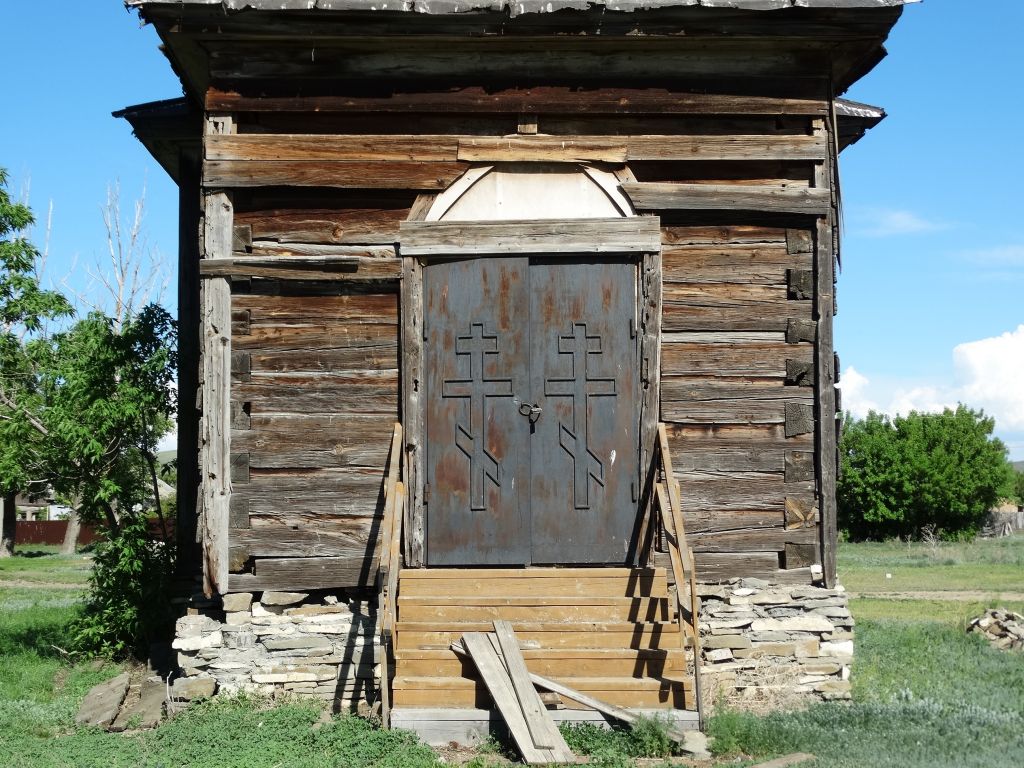 Церковь Покрова Пресвятой Богородицы, Подгорное (Кувандыкский район, Оренбургская область). архитектурные детали
