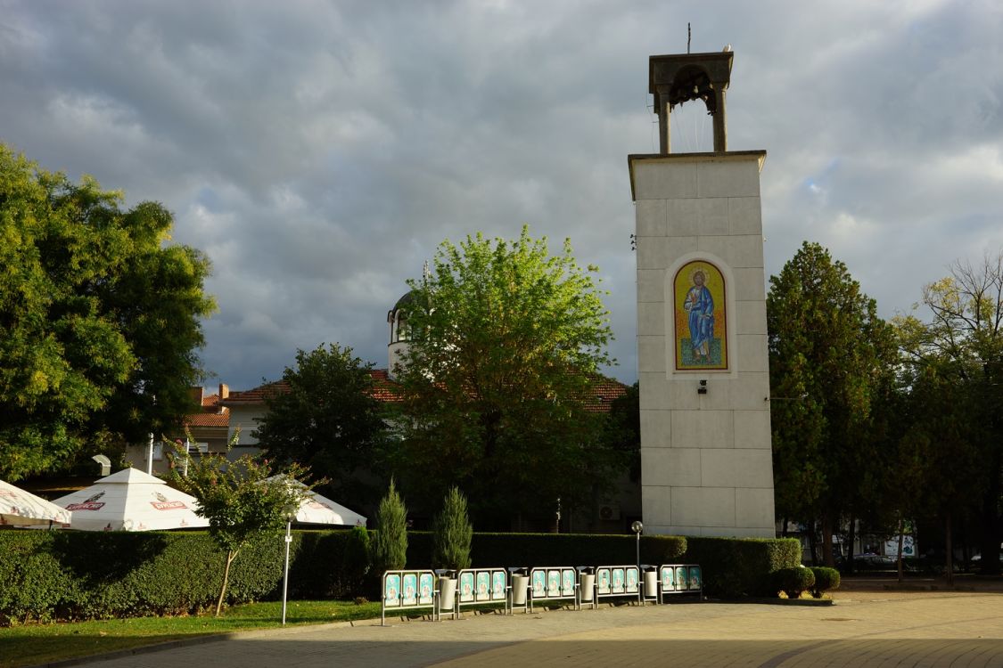 Бургас. Церковь Иоанна Рыльского. фасады