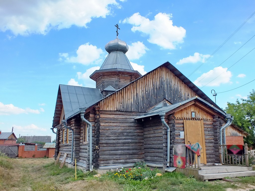 Боровское. Боровский монастырь Похвалы Божией Матери. Церковь Иоанна Кронштадтского. фасады