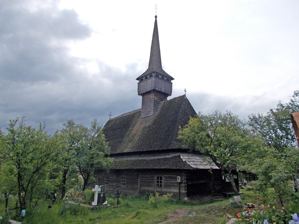 Церковь Николая Чудотворца (верхняя), Будешть (Марамуреш, Румыния). фасады