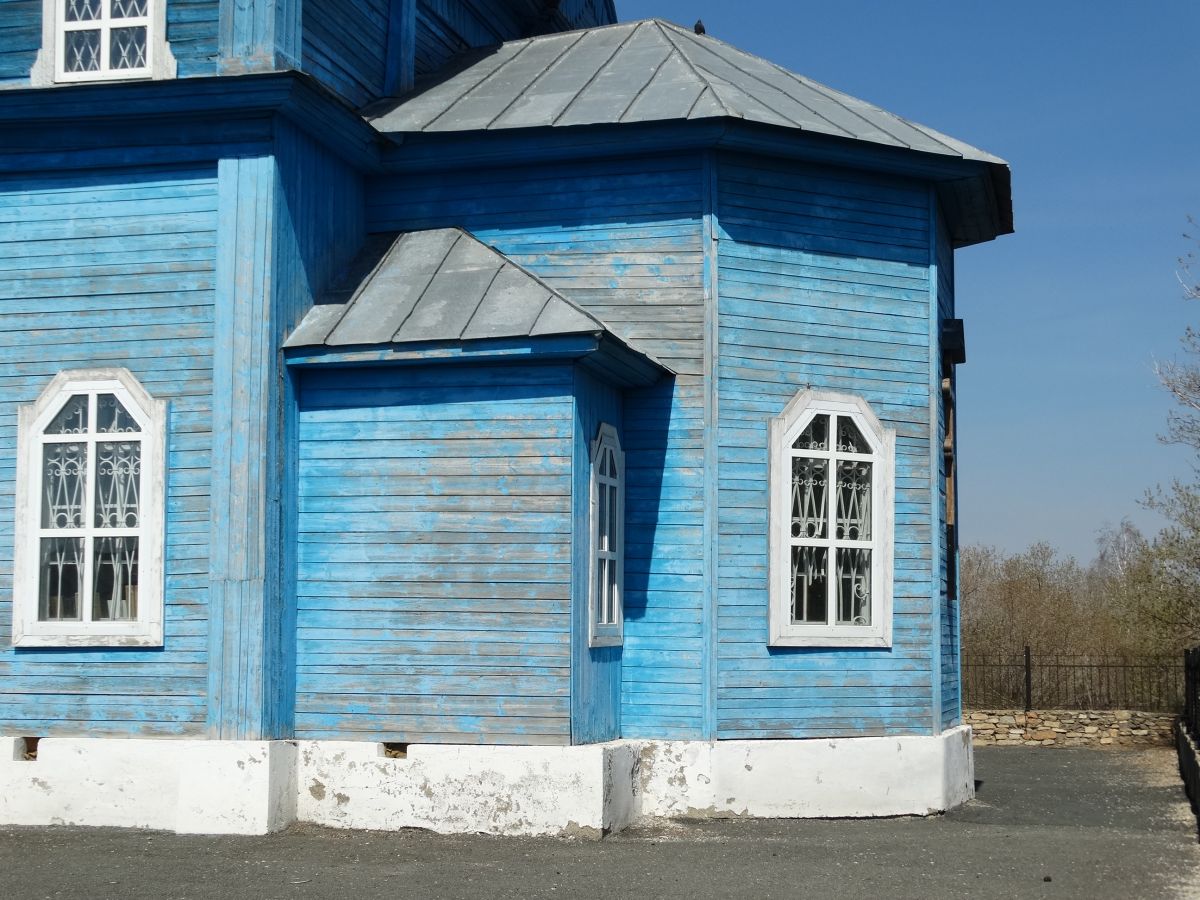 Церковь Рождества Христова, Кацбахский (Кизильский район, Челябинская область). архитектурные детали