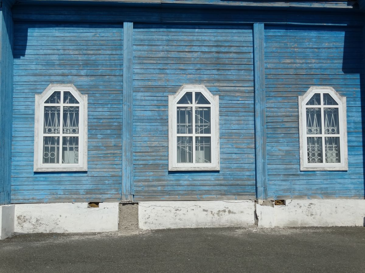 Церковь Рождества Христова, Кацбахский (Кизильский район, Челябинская область). архитектурные детали