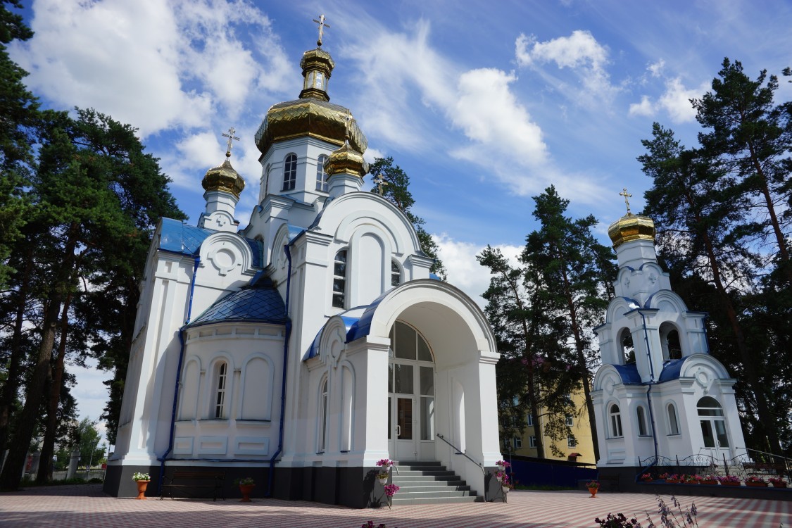 Сумы. Церковь Луки (Войно-Ясенецкого). фасады