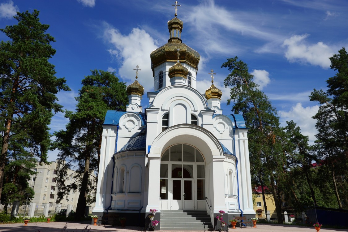 Церковь Луки (Войно-Ясенецкого), Сумы (Сумской район, Украина, Сумская область). фасады