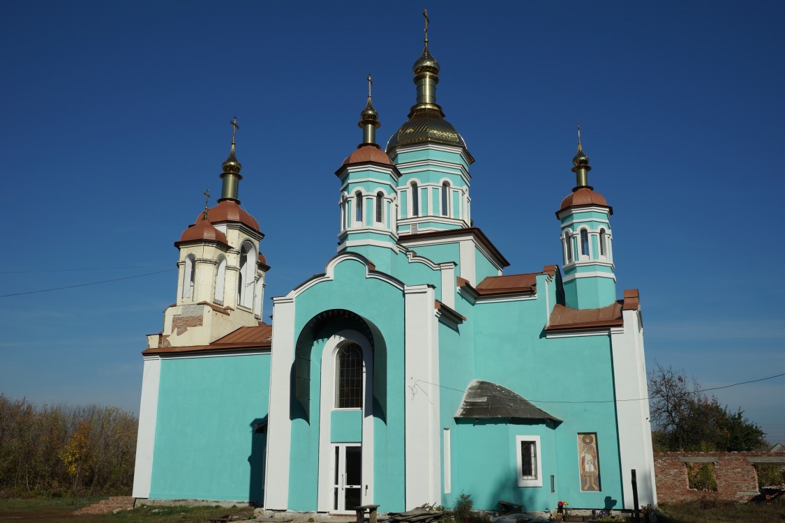 Церковь Воздвижения Креста Господня и иконы Божией Матери 