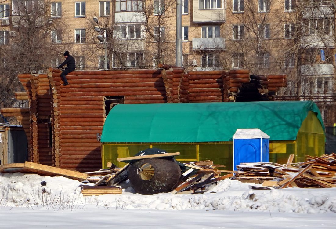 Церковь Илии Пророка в Головине, Войковский (Северный административный округ (САО), г. Москва). фасады, Строится деревянный храм