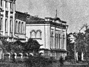 Церковь Трёх Святителей при бывшей Духовной семинарии - Кишинёв - Кишинёв - Молдова