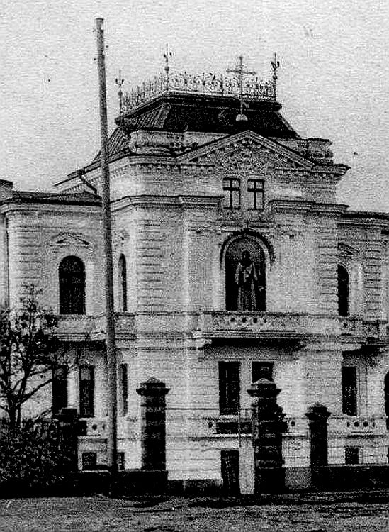 Церковь Стефана архидиакона при 3-ей мужской гимназии, Кишинёв (Кишинёв, Молдова). архивная фотография, Фото с сайта http://oldchisinau.com/kladbishha-cerkvi-sinagogi/starye-cerkvi-kishinyova/sokhranivshiesya-cerkvi/cerkov-iii-y-muzhskoy-gimnazii-svyatogo-m/