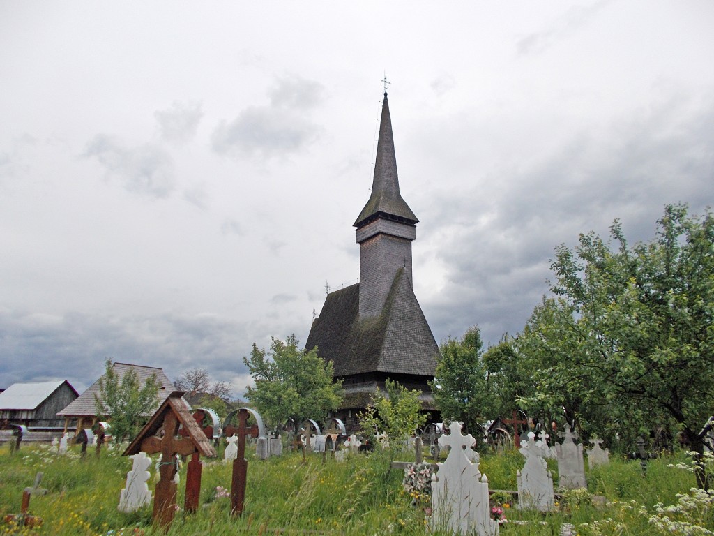 Иеуд. Церковь Успения Пресвятой Богородицы. фасады