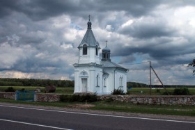 Плодовая. Церковь Рождества Пресвятой Богородицы