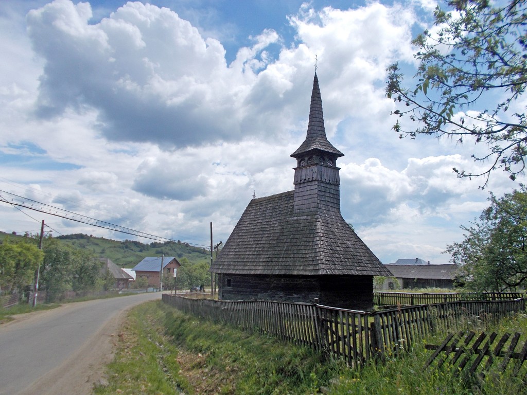 Купшень. Церковь Илии Пророка. фасады