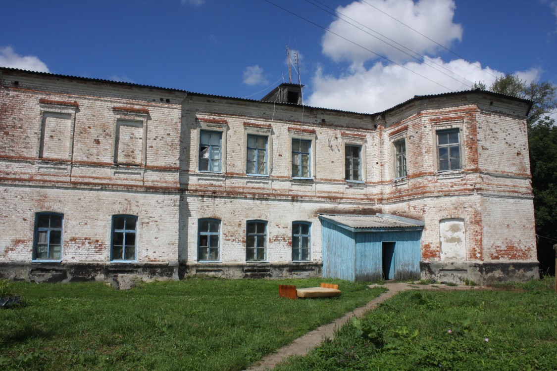 Домовая церковь Трех Святителей, Малинки (Михайловский район, Рязанская область). фасады