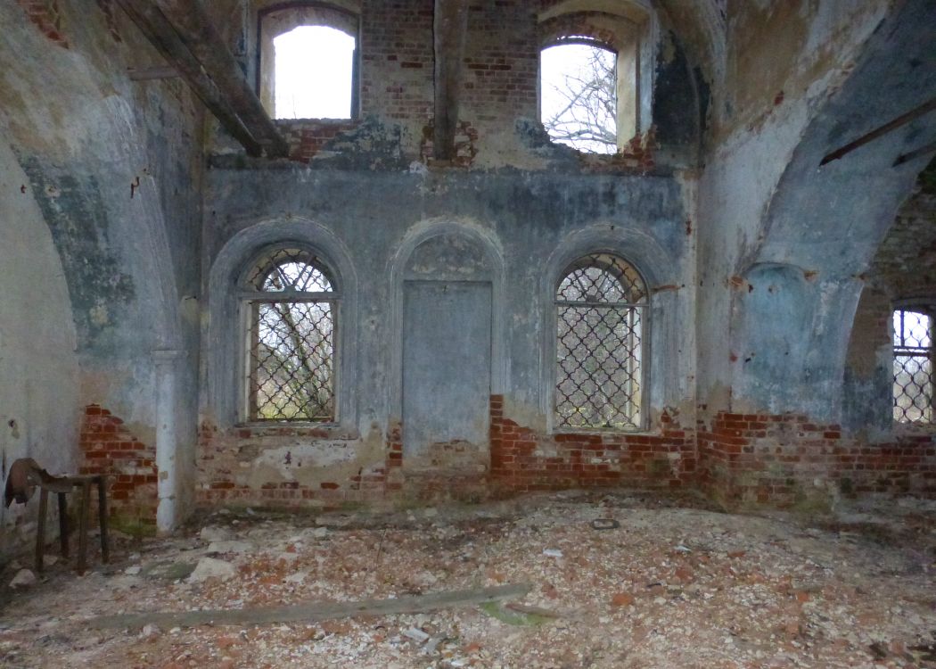Церковь Троицы Живоначальной, Оносово (Борисоглебский район, Ярославская область). интерьер и убранство