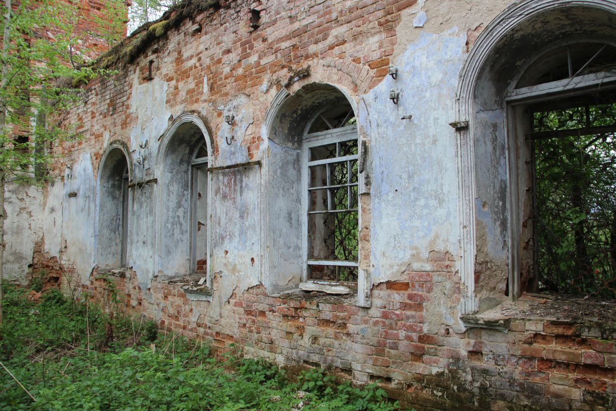 Церковь Троицы Живоначальной, Оносово (Борисоглебский район, Ярославская область). интерьер и убранство