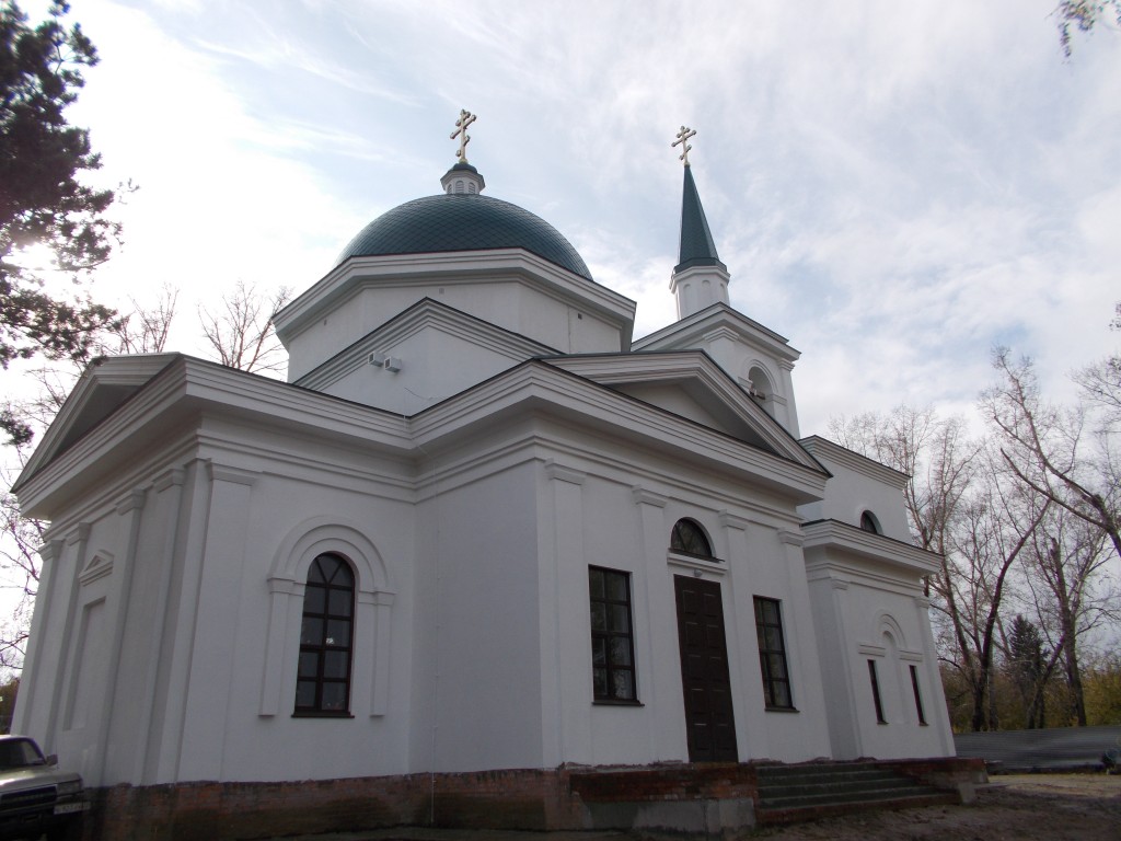 Барнаул. Церковь Иоанна Предтечи в Нагорном парке. фасады