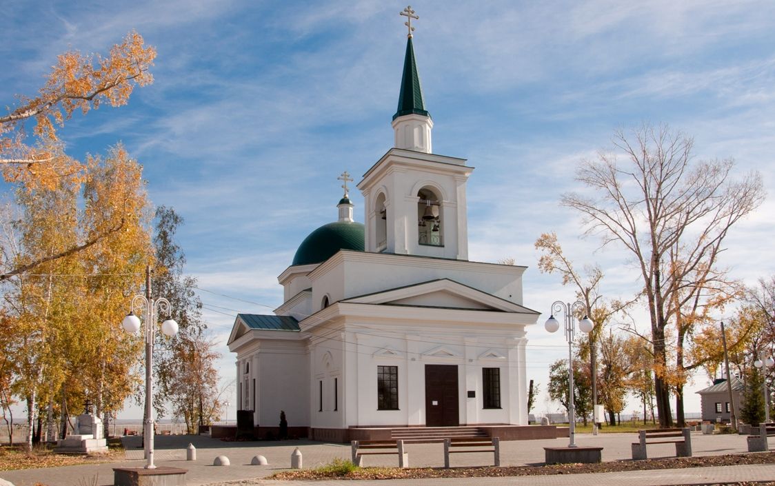 Барнаул. Церковь Иоанна Предтечи в Нагорном парке. фасады