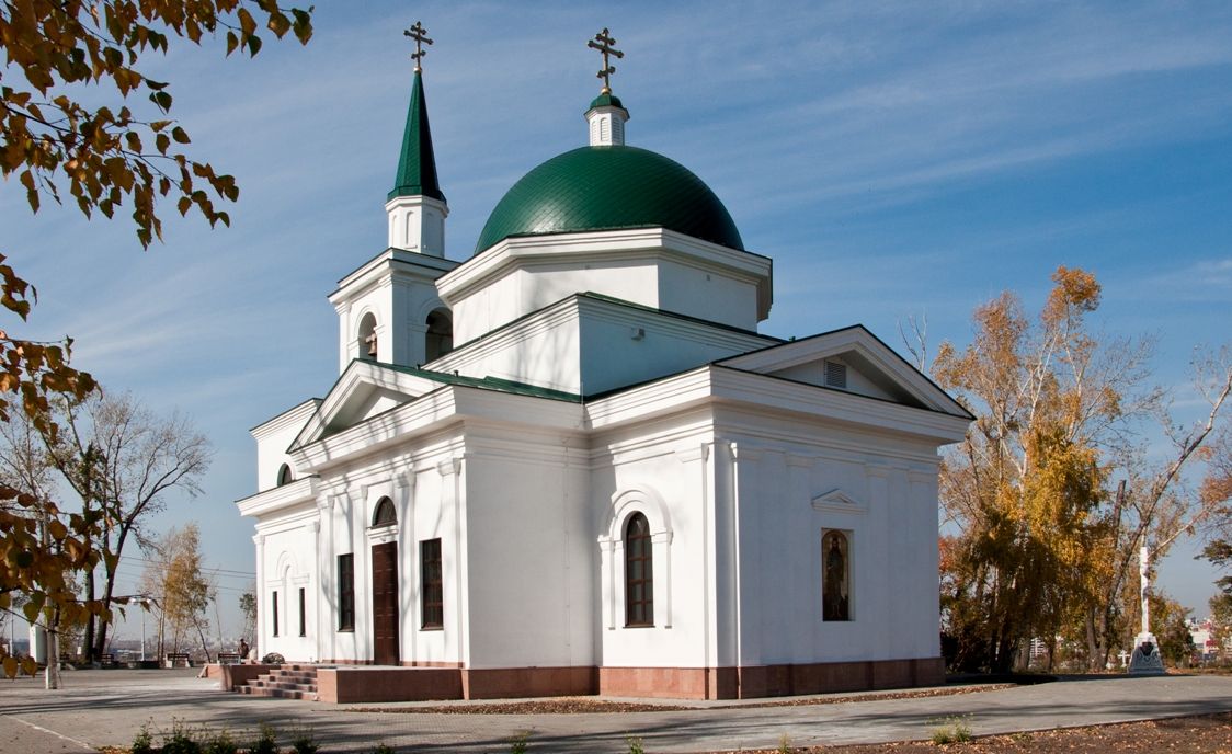 Барнаул. Церковь Иоанна Предтечи в Нагорном парке. фасады