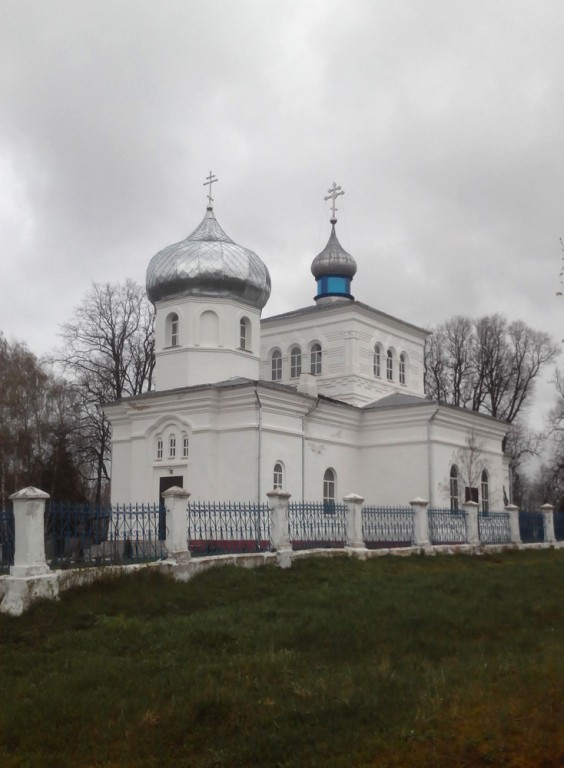 Церковь Успения Пресвятой Богородицы, Сухари (Могилёвский район, Беларусь, Могилёвская область). фасады