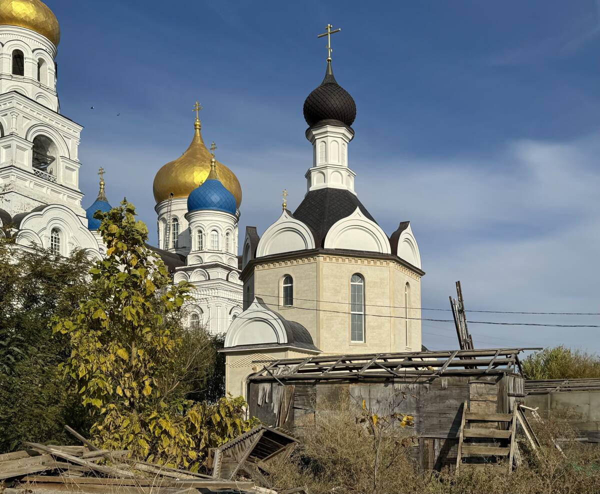 Церковь Иоанна Кронштадтского, Никольское (Енотаевский район, Астраханская область). фасады, Вид с юго-запада