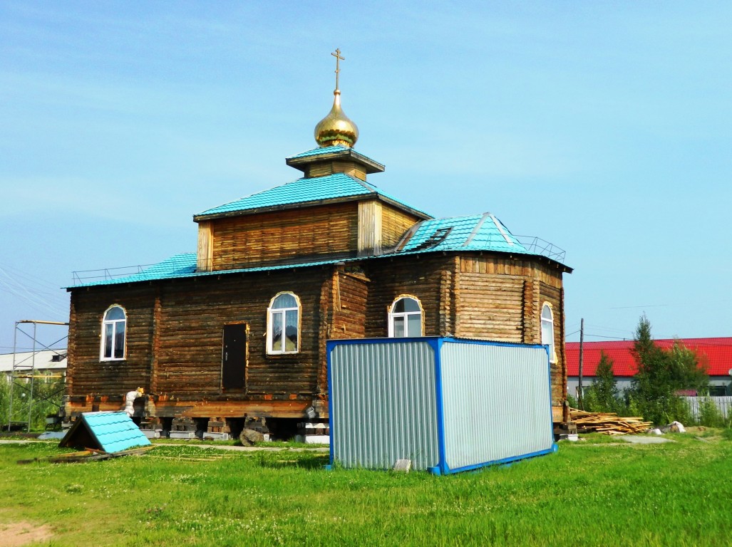 Мужи. Церковь Михаила Архангела (новая). фасады