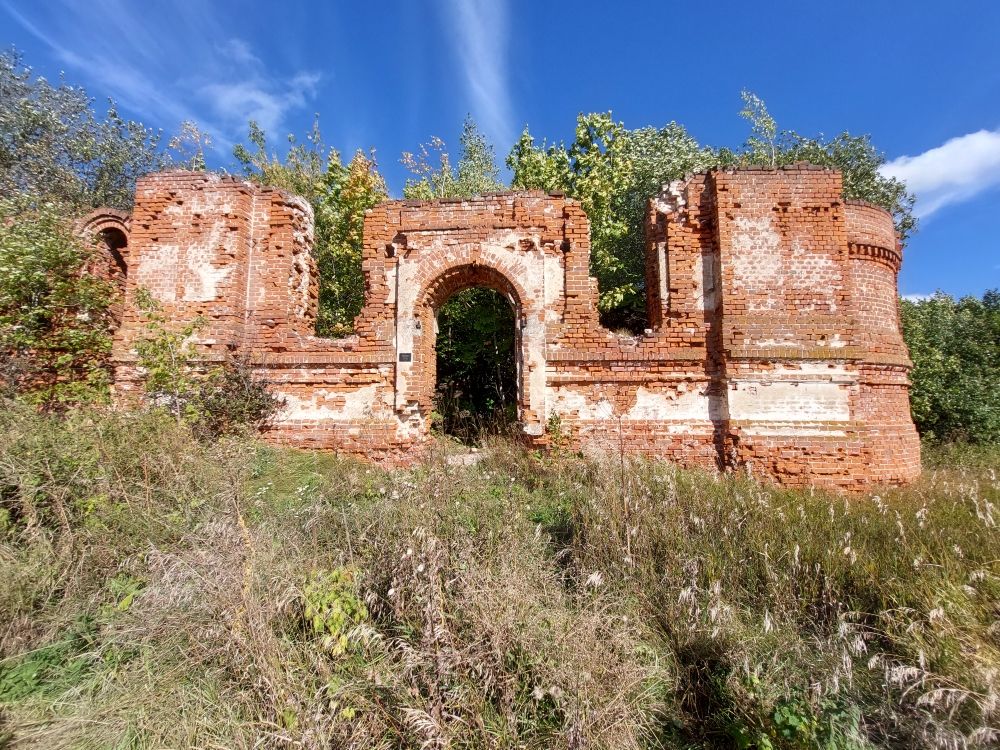 Кирманы. Церковь Троицы Живоначальной. фасады