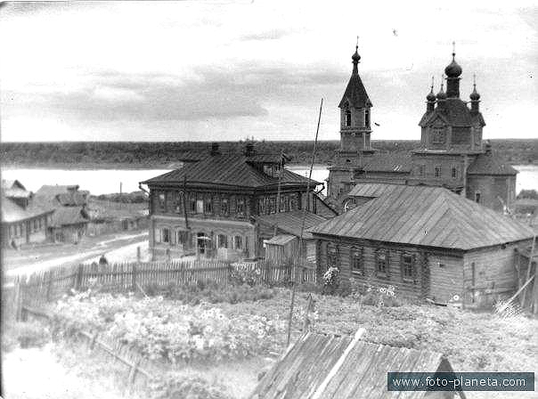 Бармино. Церковь Троицы Живоначальной (старая). архивная фотография, Фото с сайта http://predtecha-ioann.ru/church/people/ikoni-anisii/