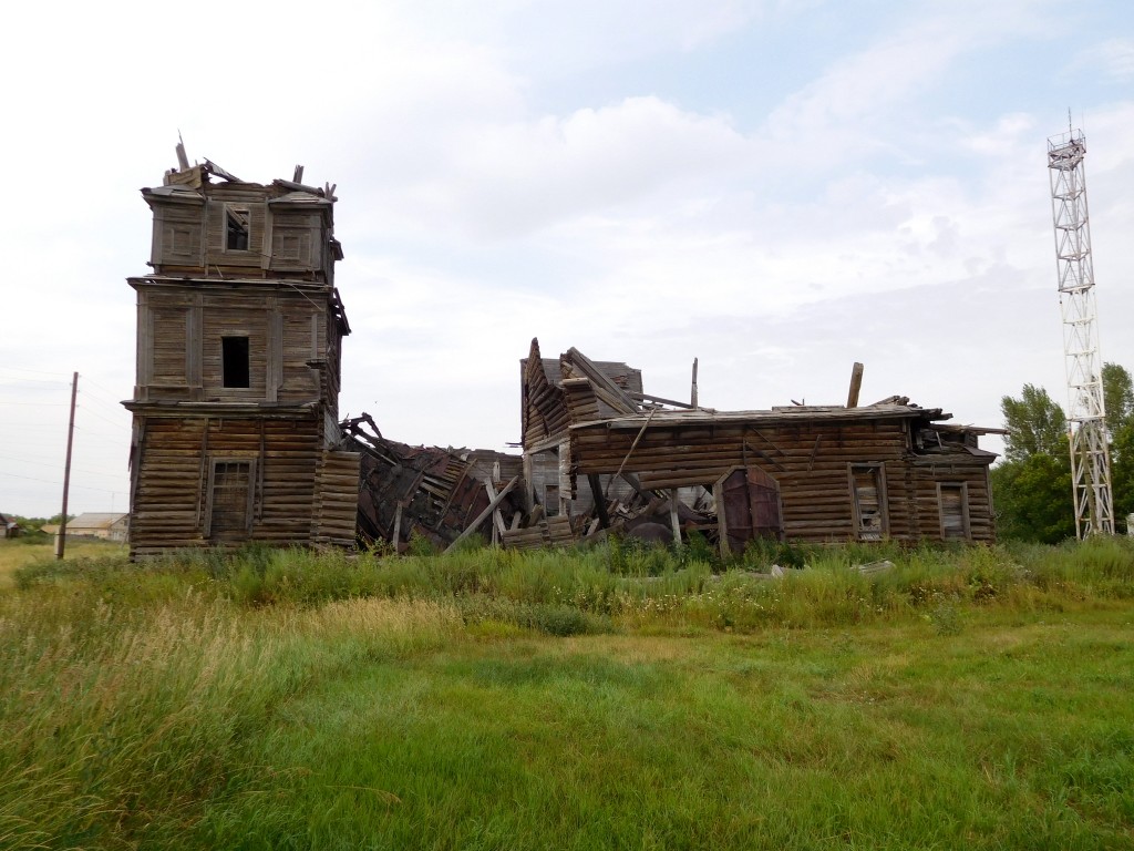 Покровка. Церковь Казанской иконы Божией Матери. общий вид в ландшафте